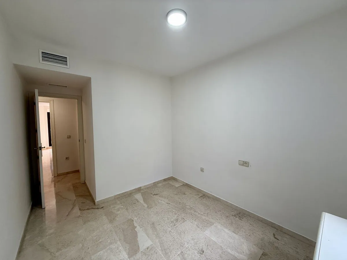 7c12105f-e8d8-4437-8e43-44a4fadda011