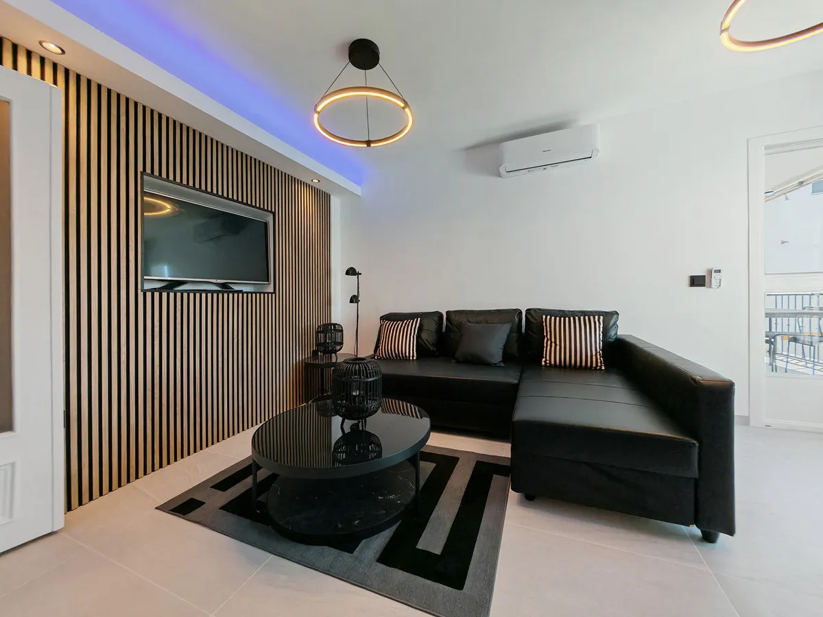 a2ff791e-ee81-4b83-97d2-46ad5a4db18a