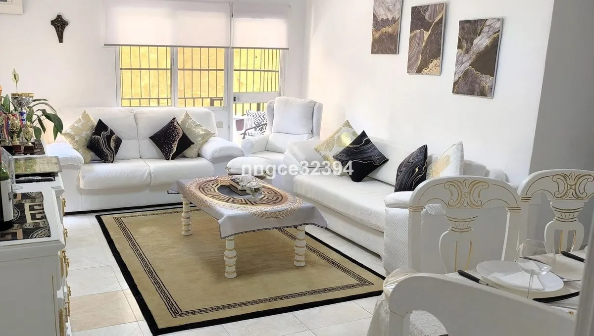 674ce50f-ddb1-44c4-a1ba-d899371eb1c4