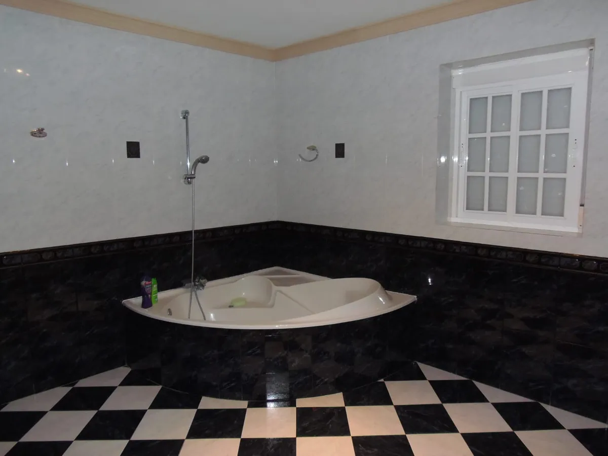 2cbf1c6c-f127-4f9a-96ea-fdf8993e3afa