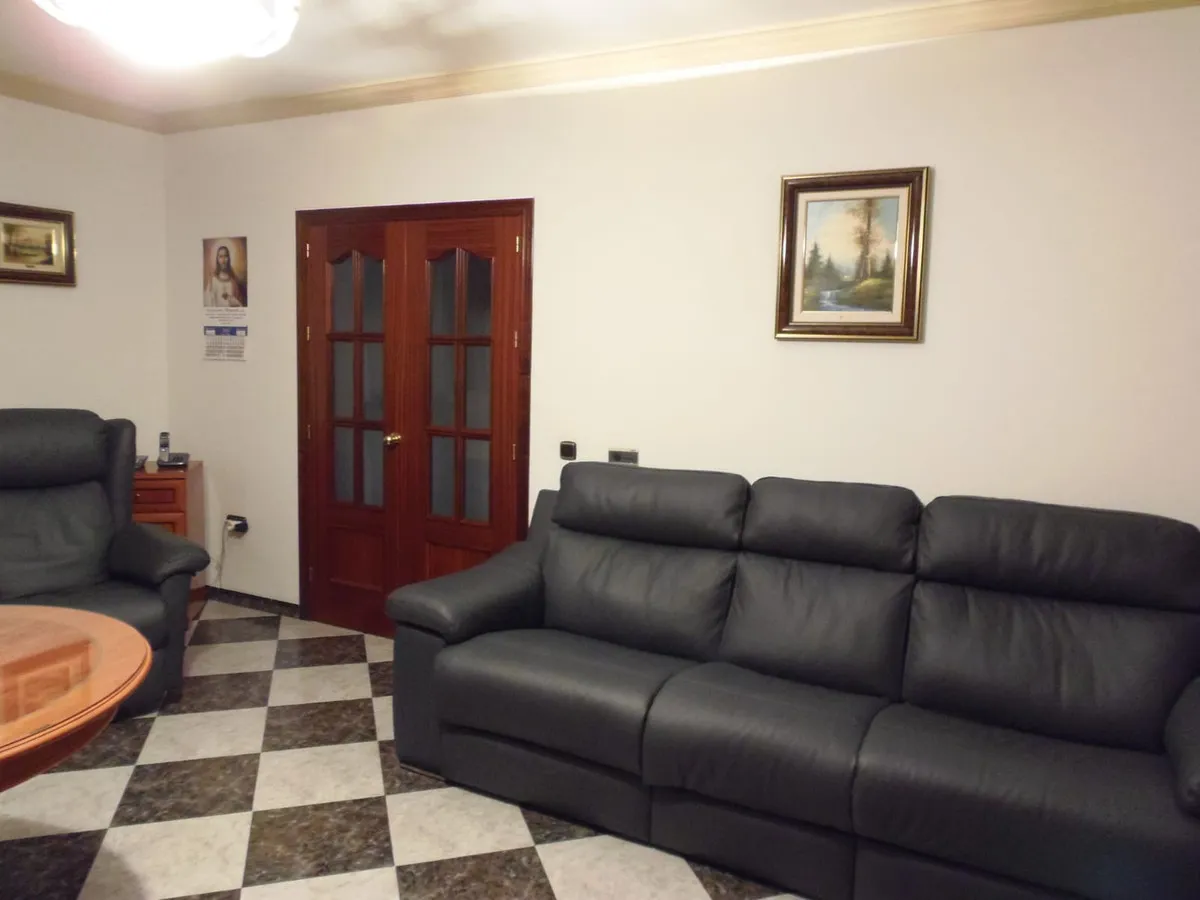 93f4b220-635b-4368-8b0c-38d592176bb0