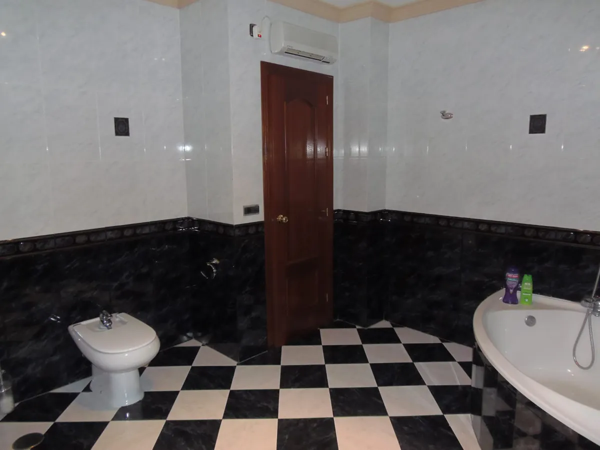 bd128d4f-d4a9-4da0-af73-40328007a335