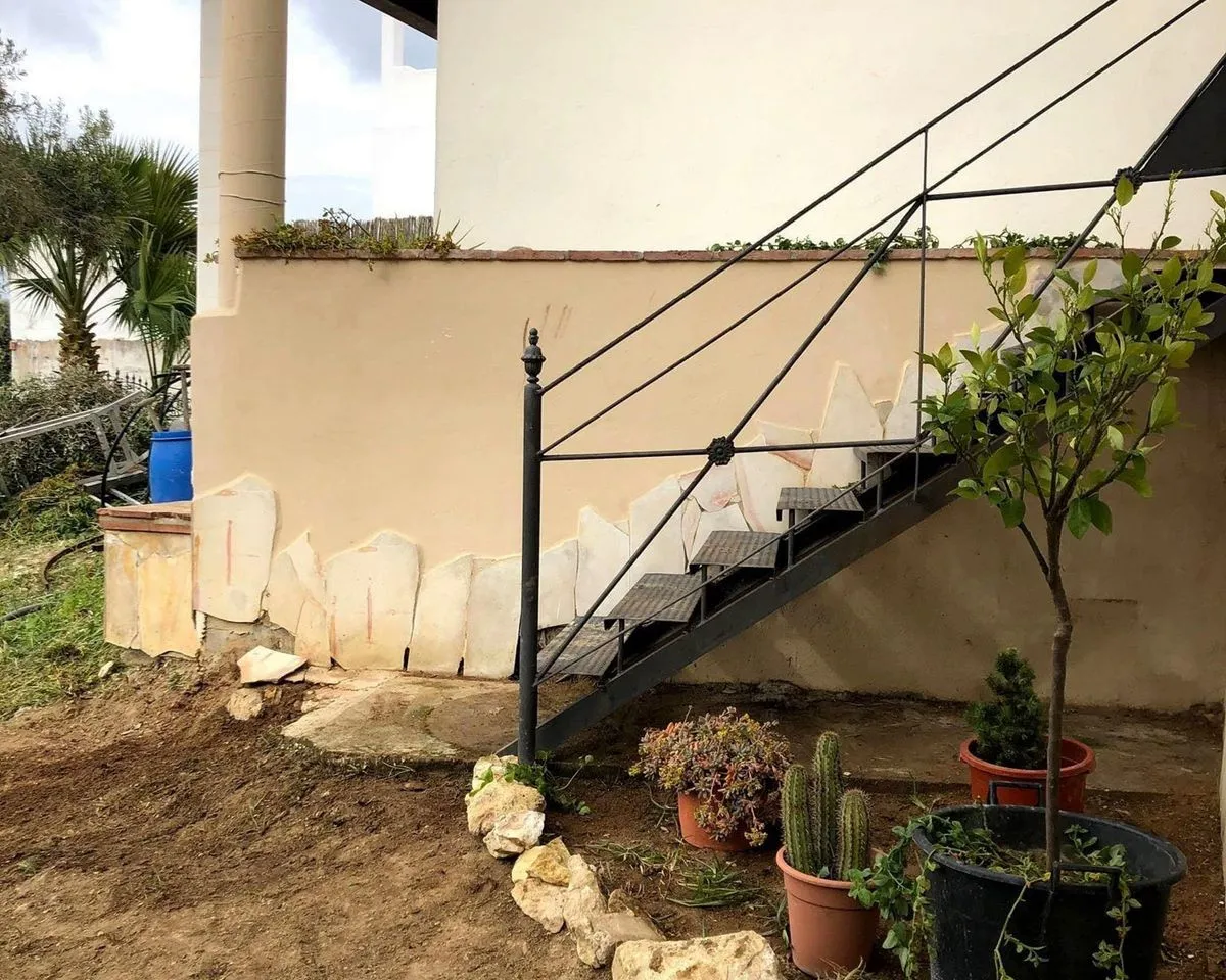 008bd967-6537-4c37-a5e4-d8049c78223e