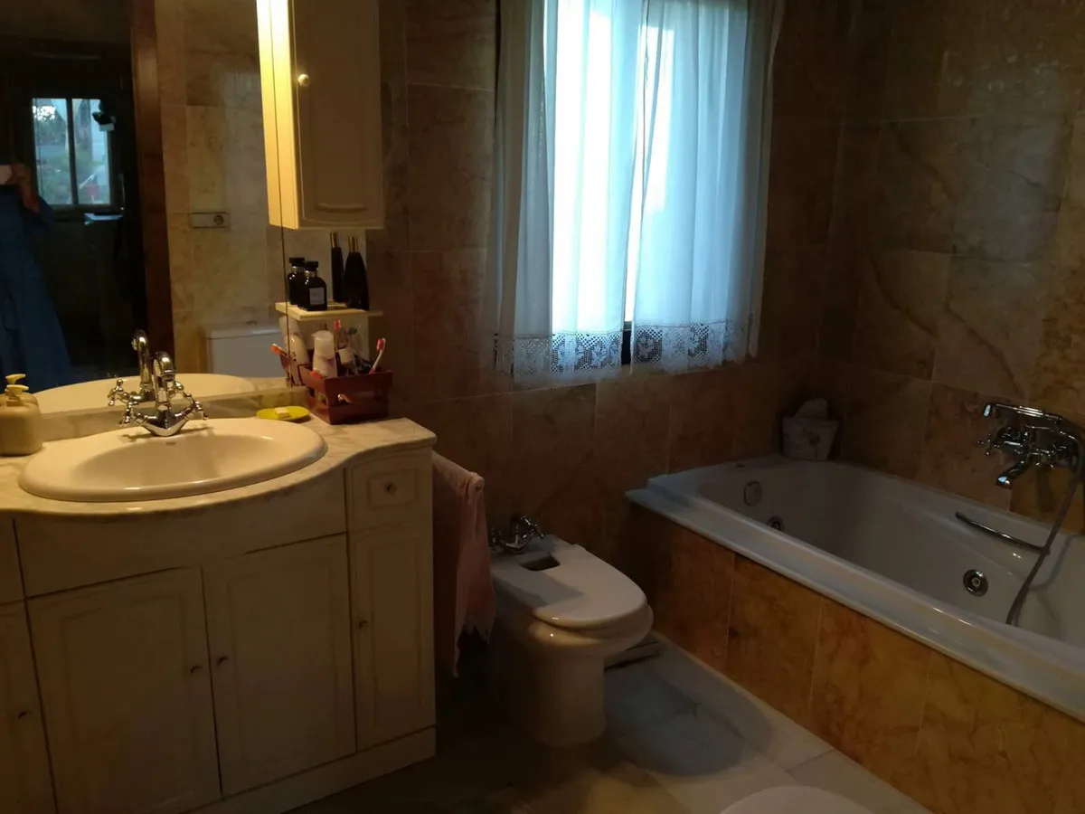 1ffbbe1f-402f-4479-85d5-2316754d7988