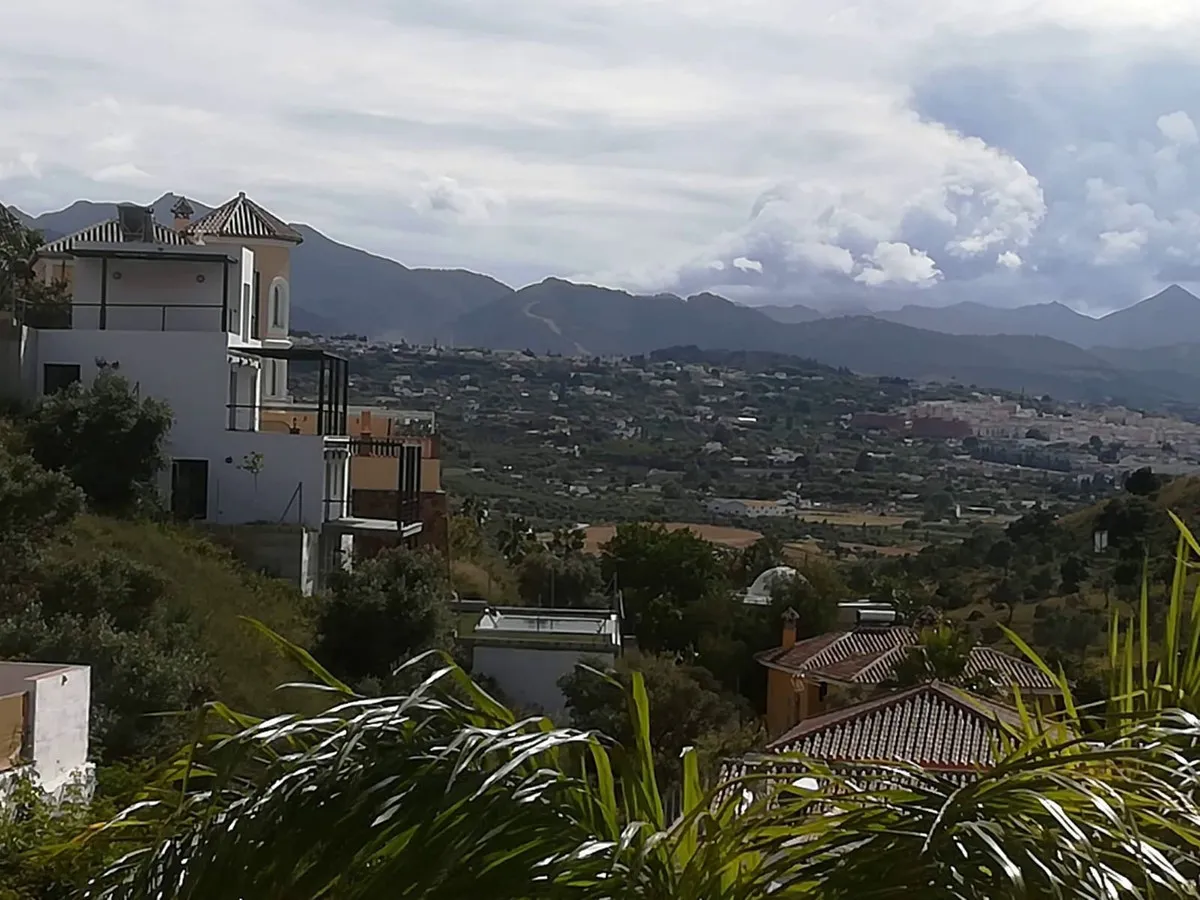 974cc17b-b1a0-46cd-adc0-9dd7a31c1da8