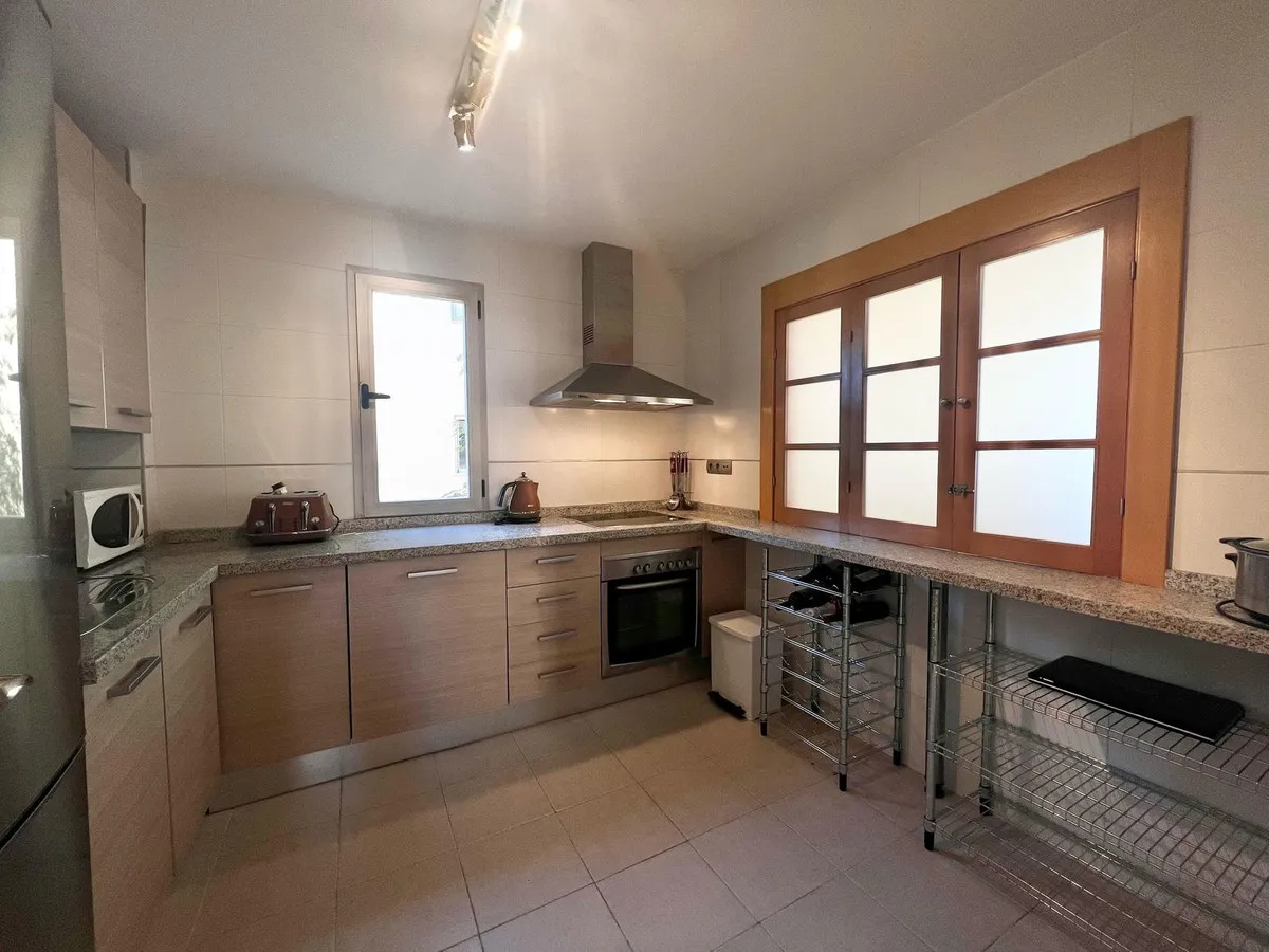 72238ef6-8e92-405e-b792-1290e9e1d3ea