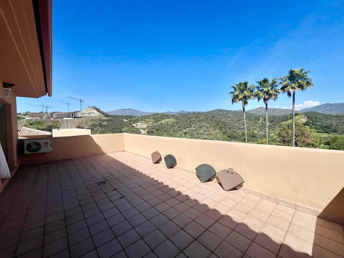 c77f4f6d-f088-4dcb-b0ca-6f75e44af075