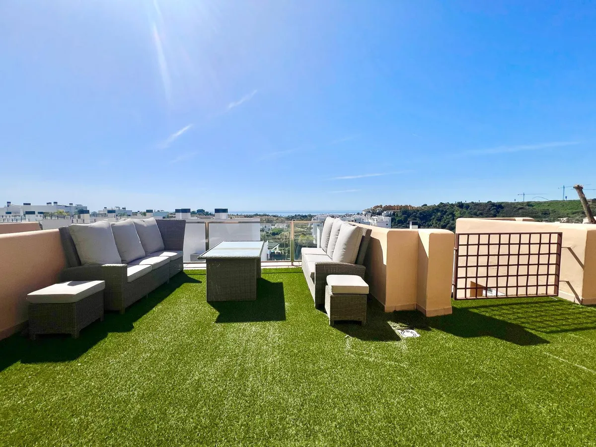 f70d16c0-ded8-401a-94d5-373673f0484b