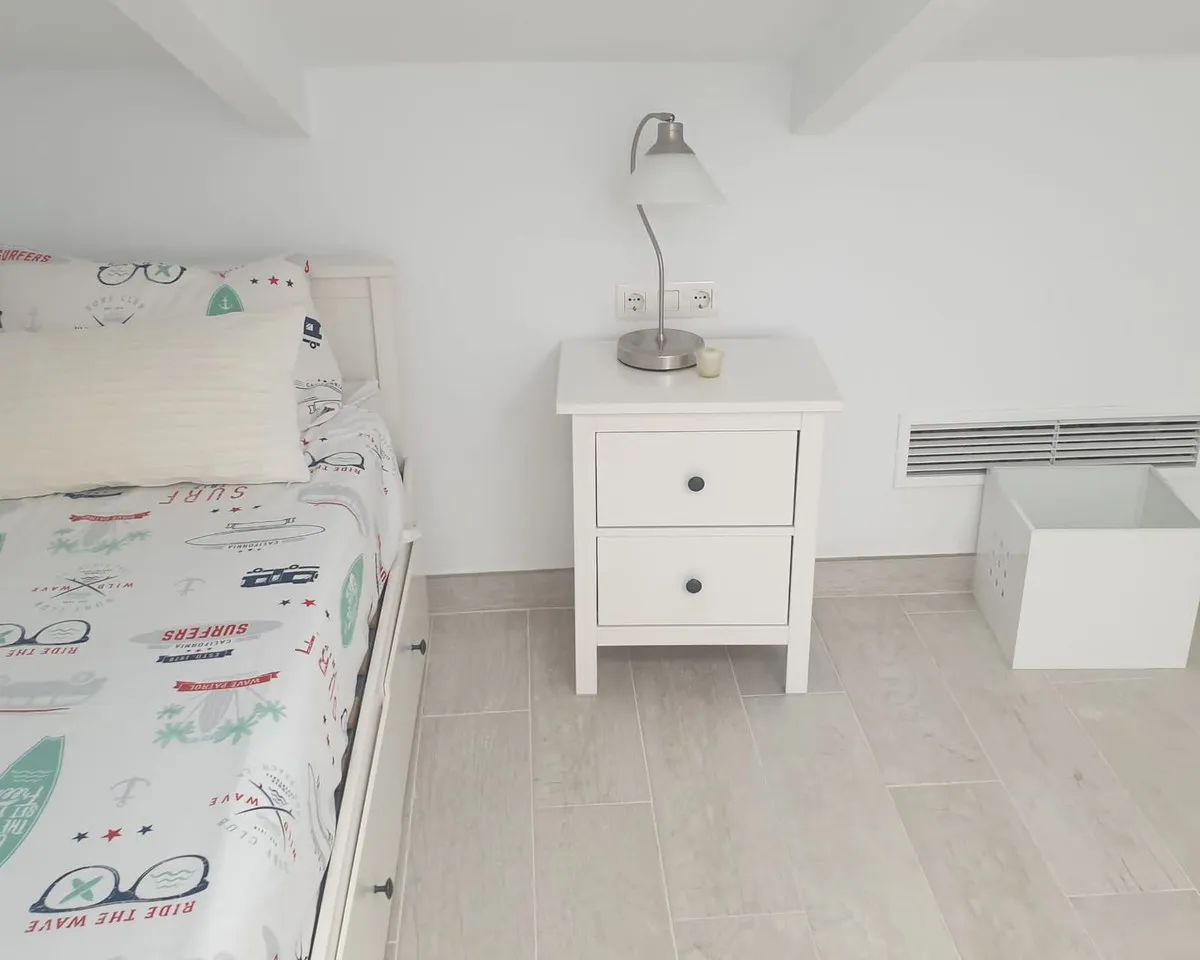 d165a963-82d4-4aac-94ac-c84837ab9fcd