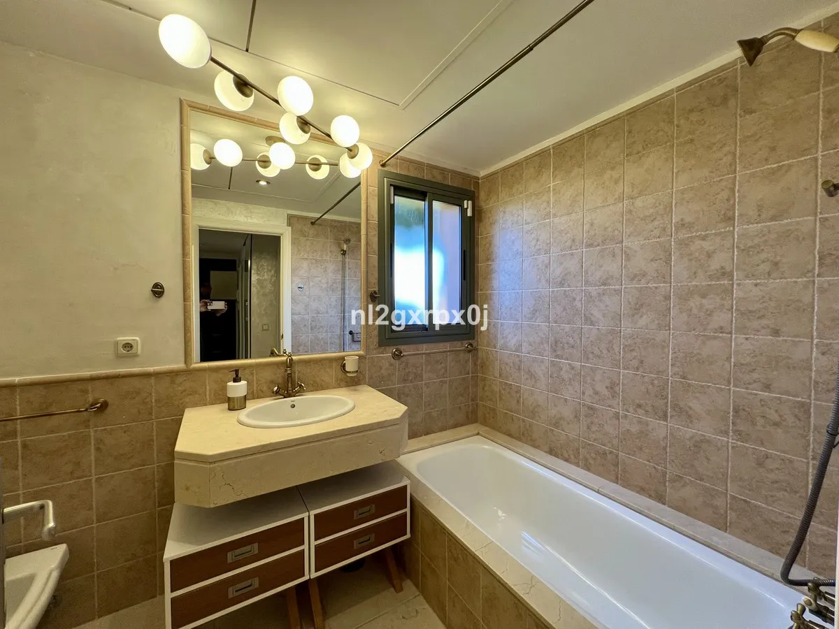 17aa150e-3b5a-4b91-a06a-739466b04f15