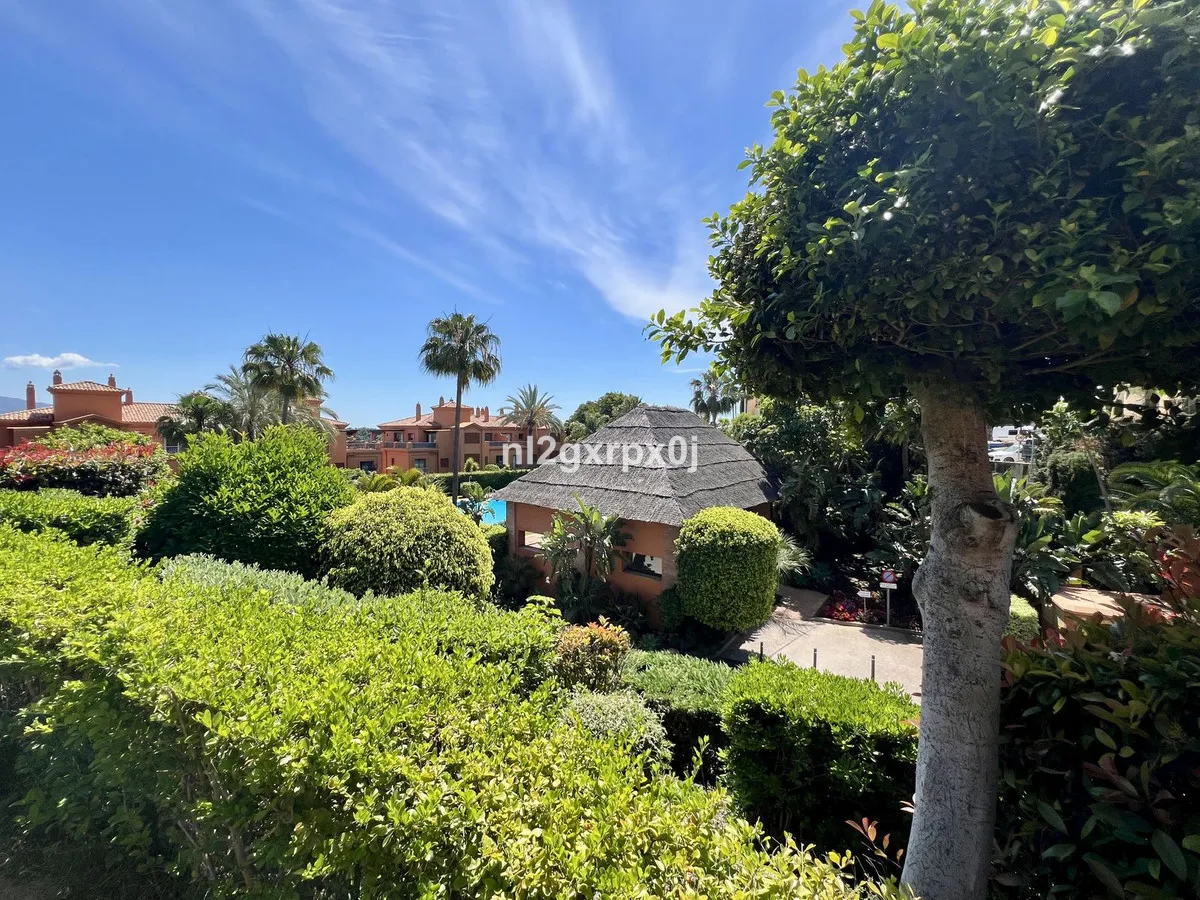 6b57a464-cb0d-4e69-939c-2d62eaaa2de1