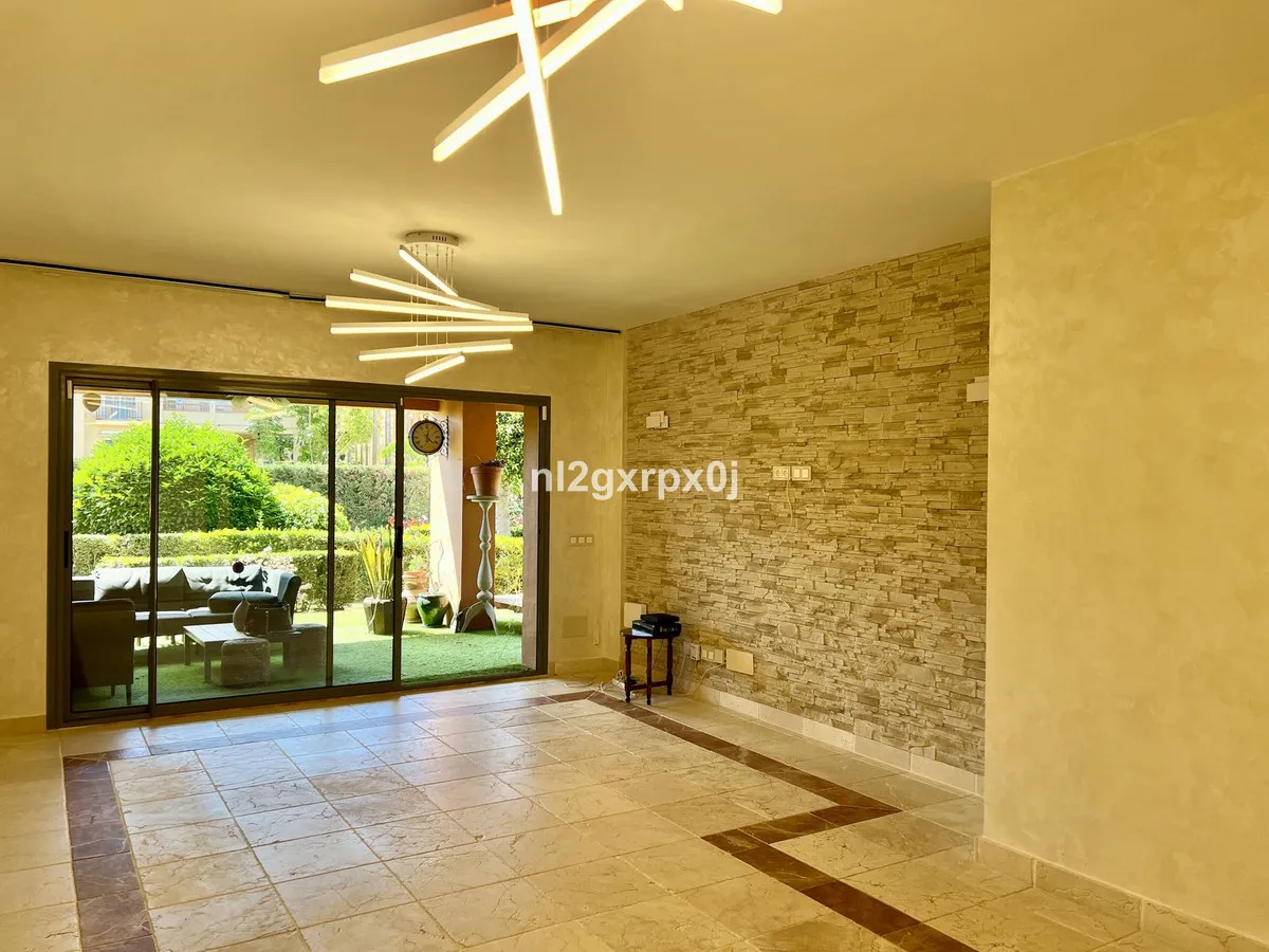 e6ad4f87-93f6-4199-920d-6568ca9e636d