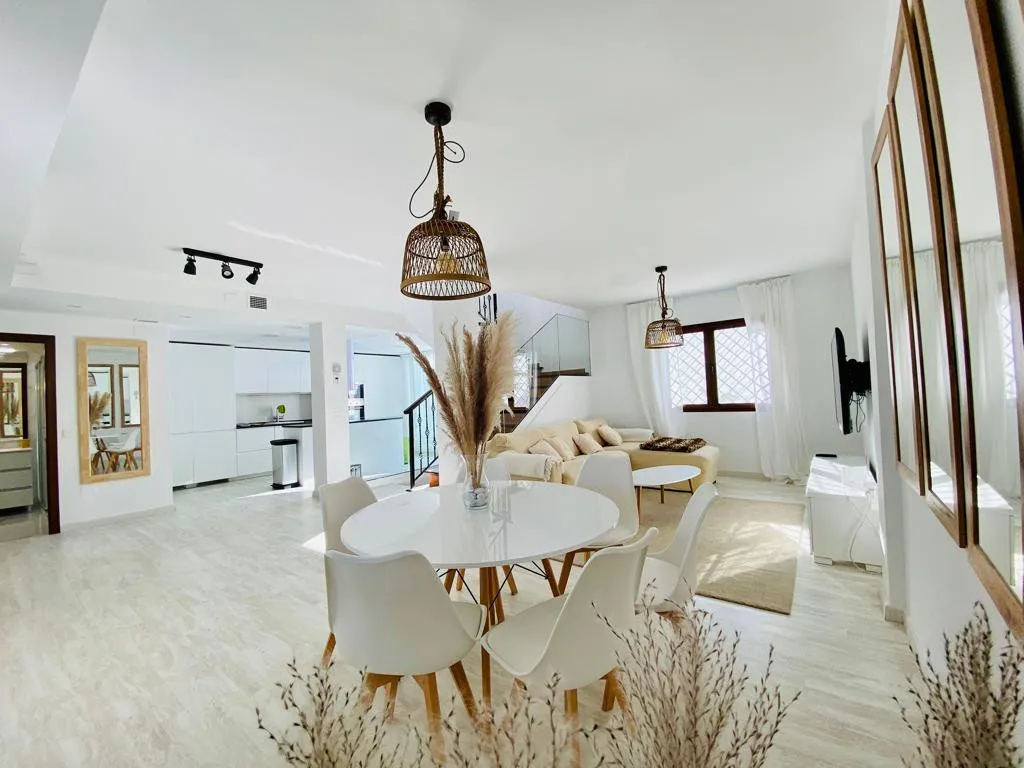 0ae5159e-0b29-4f84-854e-ef14058c5a73