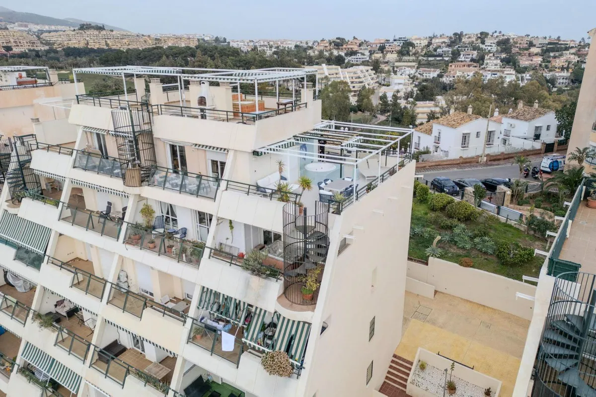 9489b90e-5e6a-4f06-a0de-dfe07db2967a