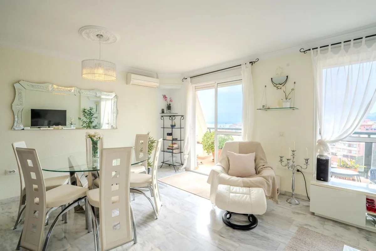 95326e27-505a-4a94-a7d2-1cfa05278865