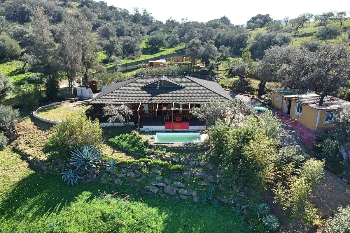 2cc207b6-4e2c-4a4a-9154-70f49e06a0dd