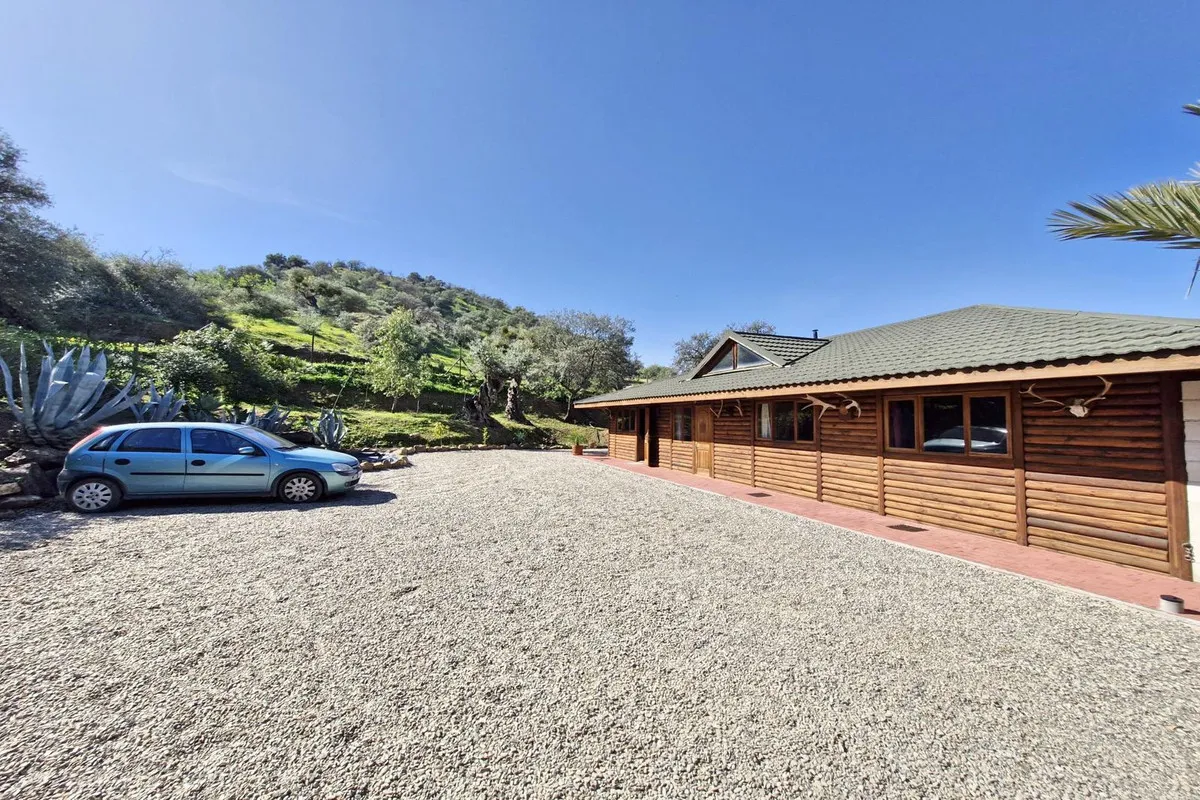 4cd077d8-d174-4e5a-92cf-0d305f51f0ab