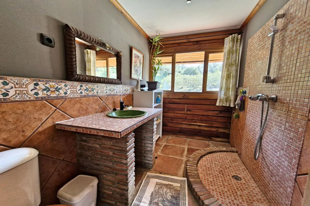 6db91334-1e5b-4549-808c-0ea3cacf61ab