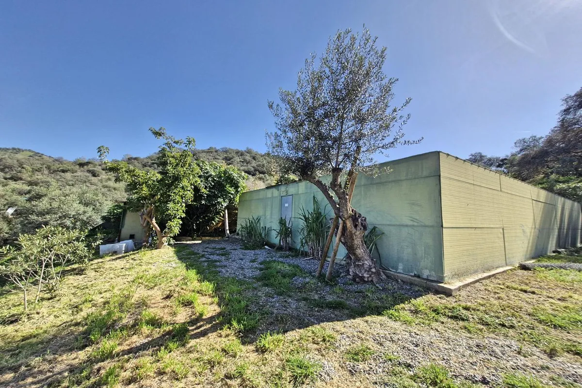 96a90433-71f4-4d93-b9dd-f631f28a771d