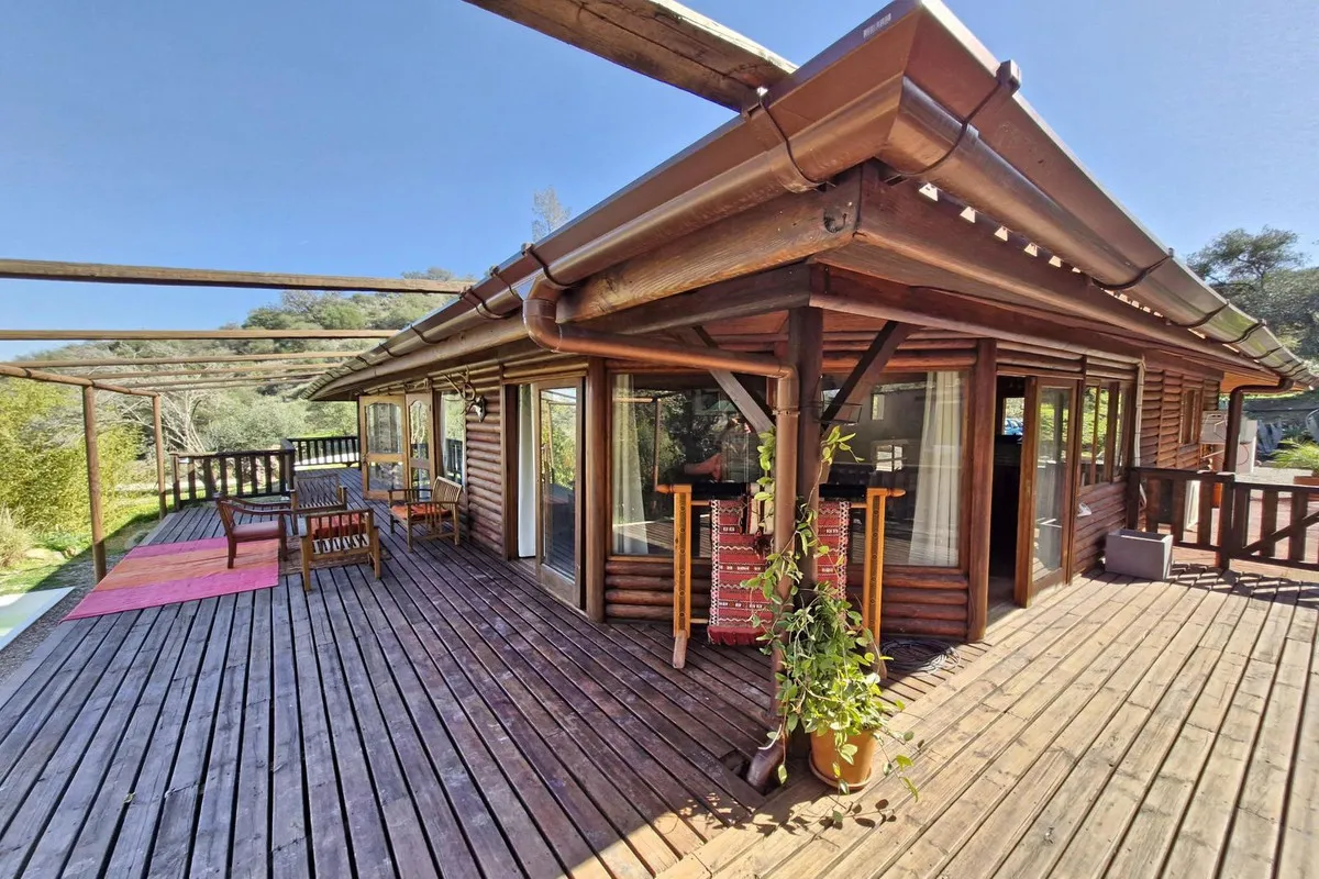 bd1ddb80-b0f3-4aee-b3e1-c0d67bebfd06