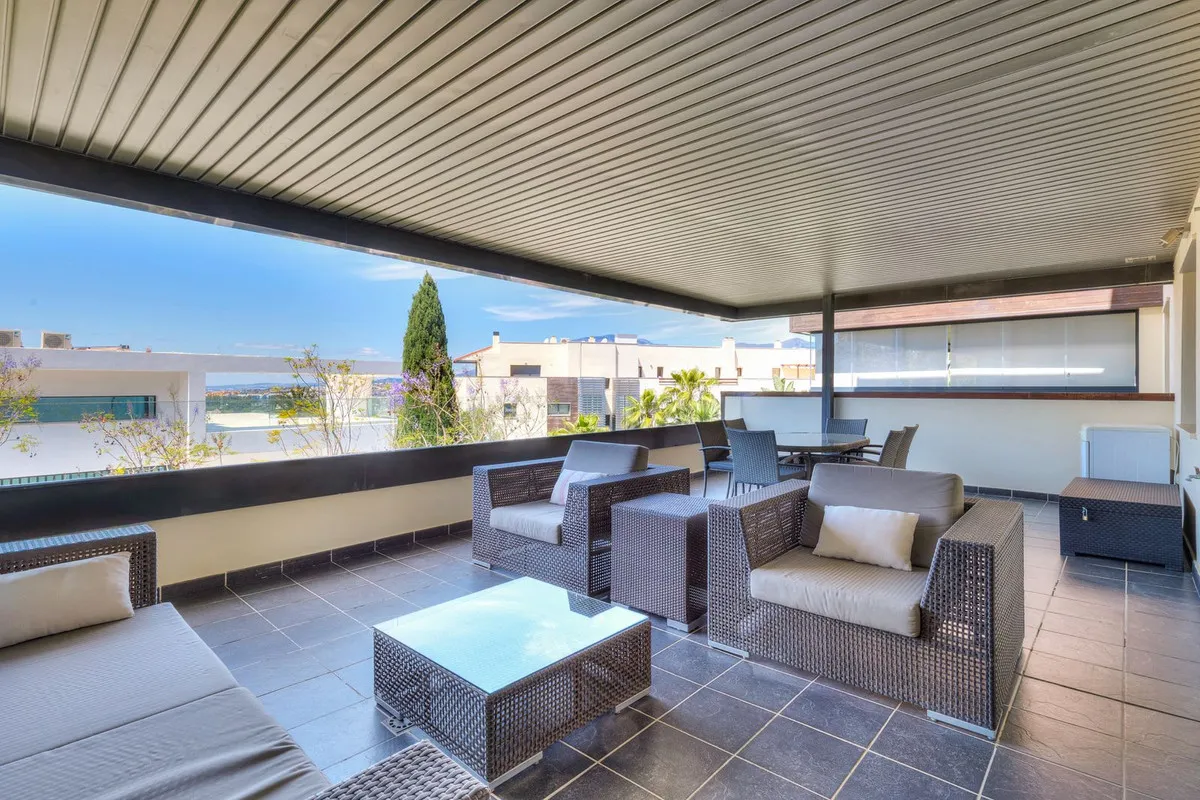 0d6d4102-0f8b-4327-97f5-8d93faa757fe