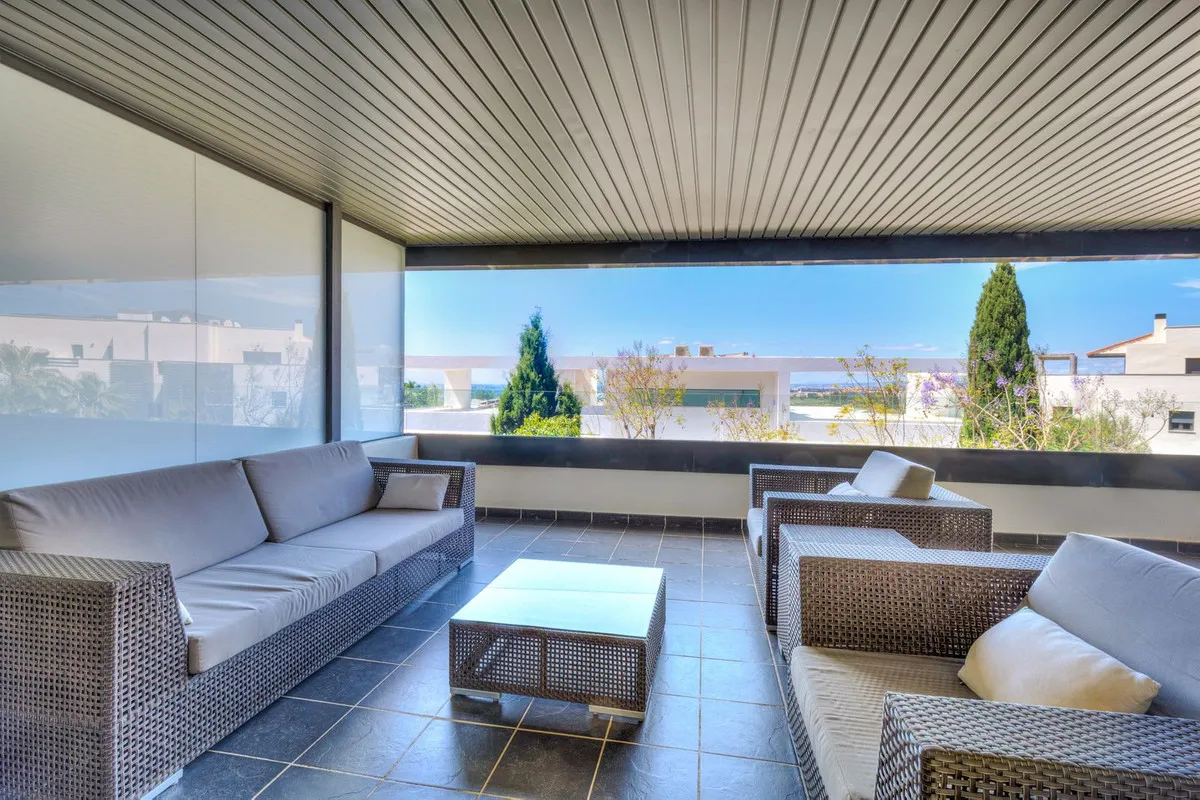 2e1e8f3e-f74b-4184-8be6-54ba41975f67