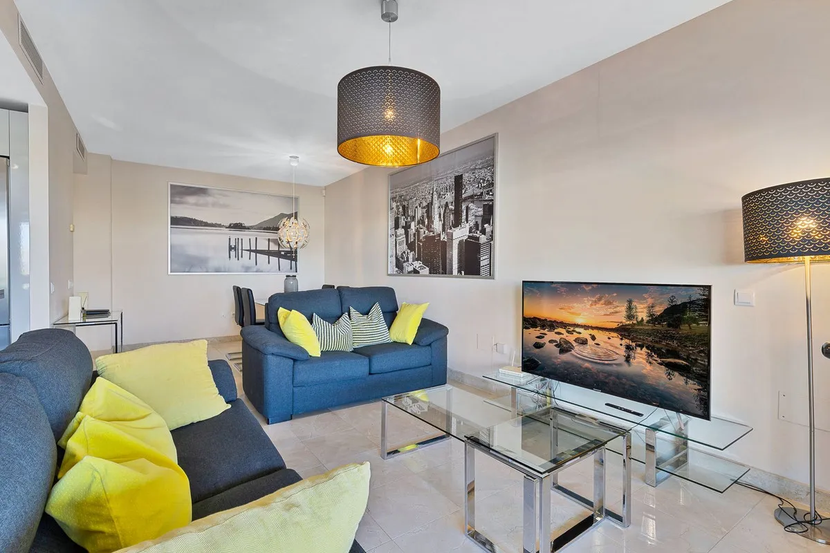 98dc2ae7-f24e-4e9f-8bac-f97cfa16d4cd