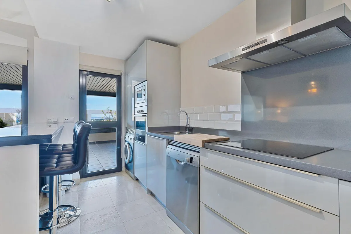 af1efddb-2ce4-42cc-99be-06aadf19b9b7