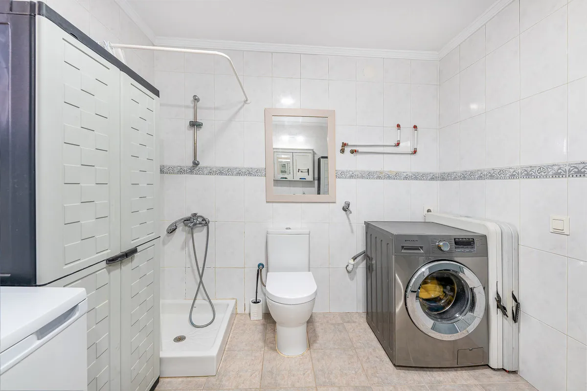 8a1a2541-d216-42ca-82f5-6fdee4390735