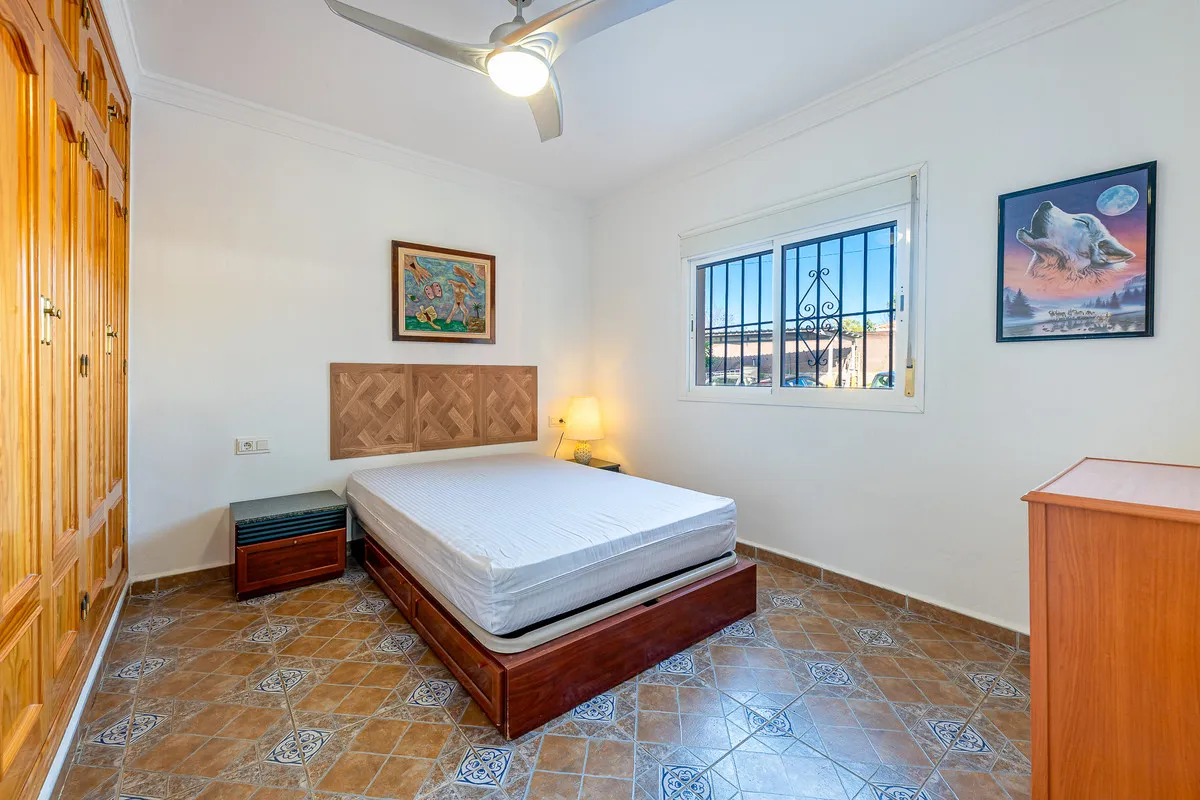 e61f24a8-57ed-409d-ba7e-befbe9345d04