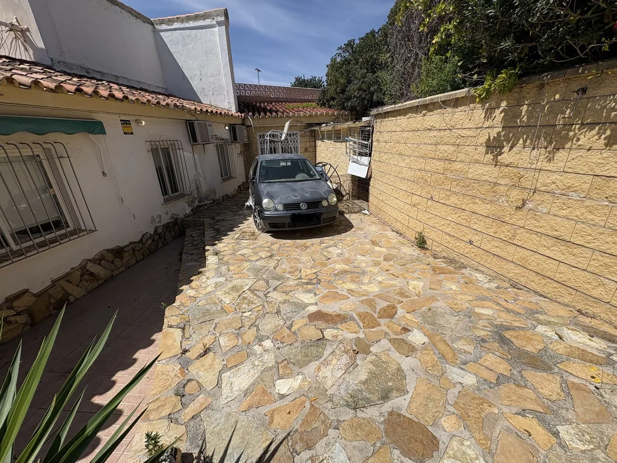 5b09b426-8932-4edd-bc57-815b197f1617