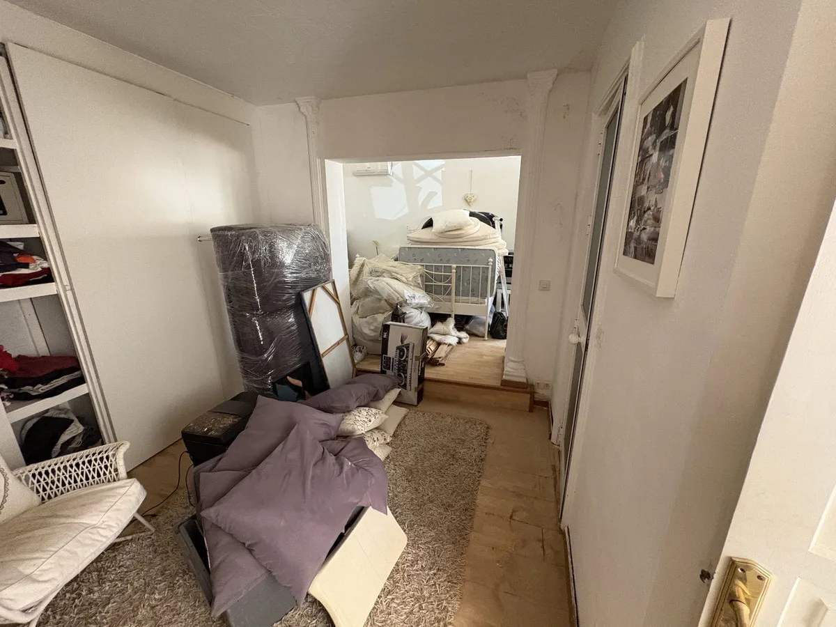 70705941-f0a6-4e0c-9838-2b980f5990c7