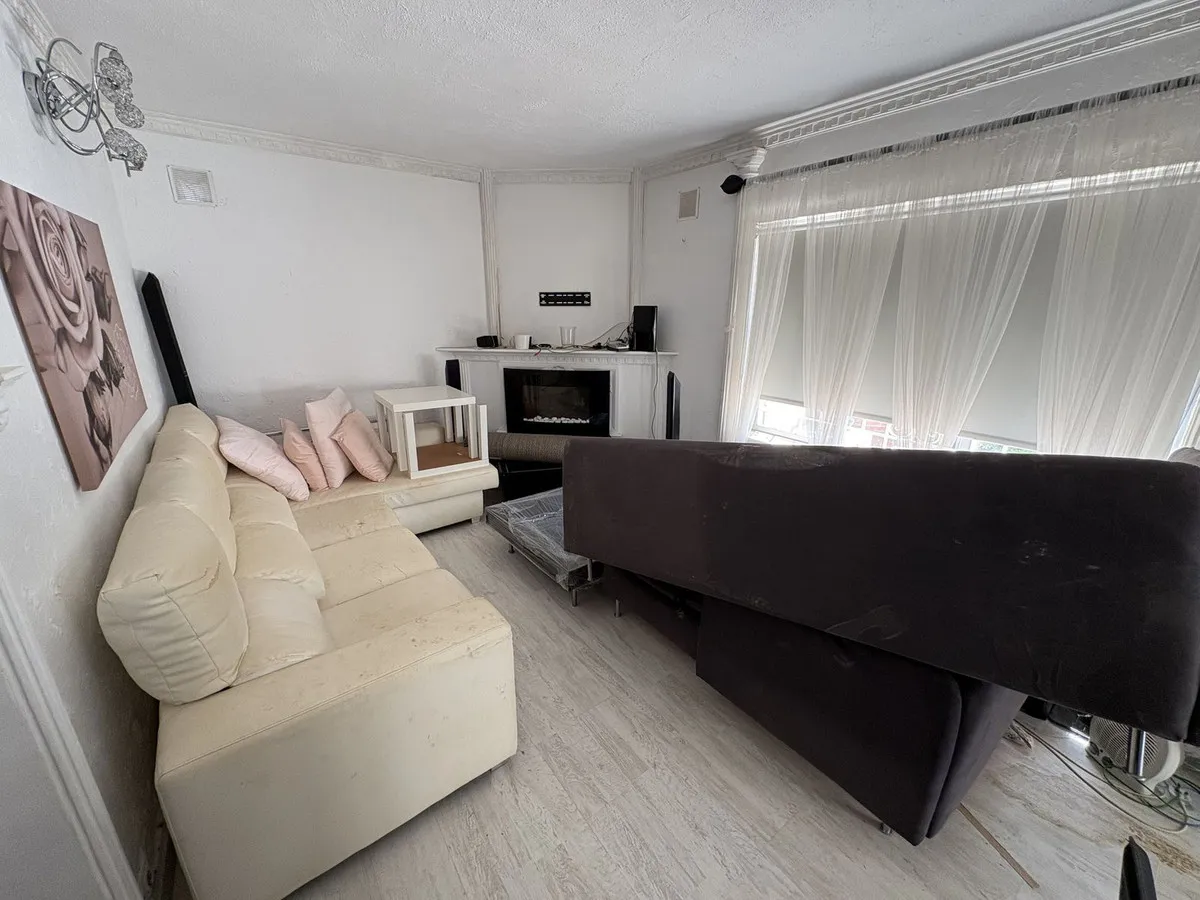 8baf1243-13bd-4f0d-9fc8-69544de2c657