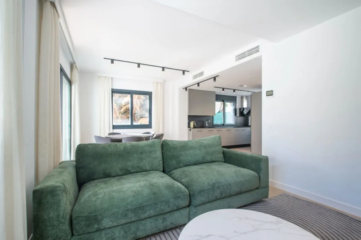 05470ef5-26ae-4566-acf6-272518ad129a