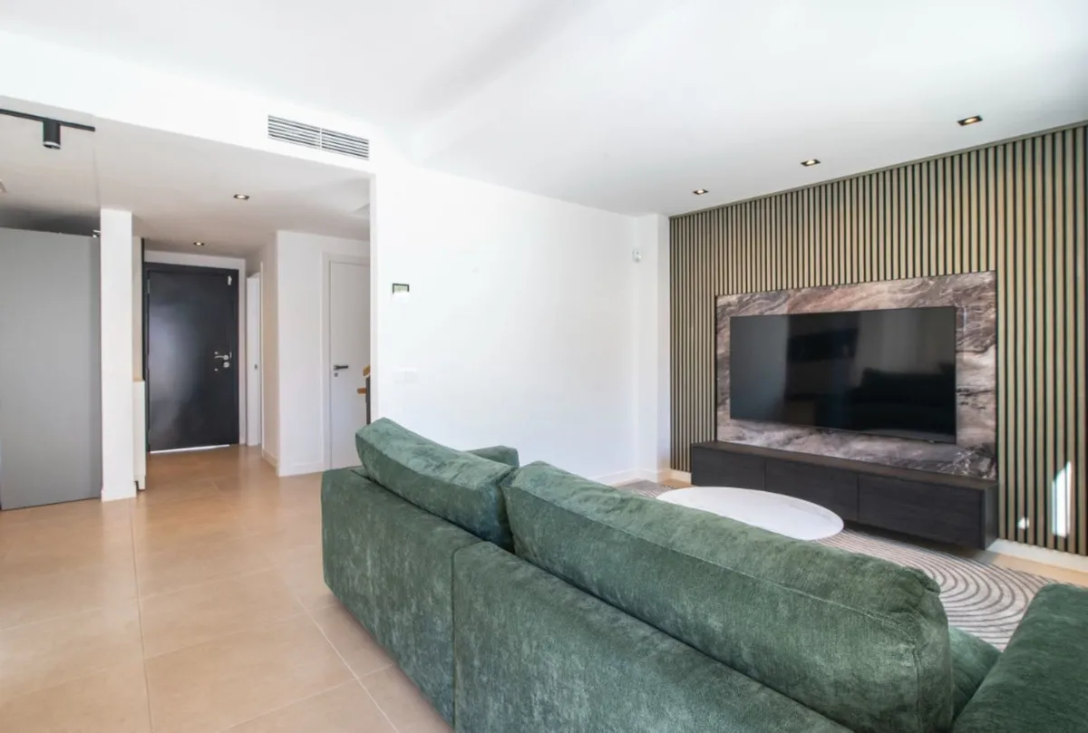 2ccbce2d-45ce-4611-8956-12bb499f2461