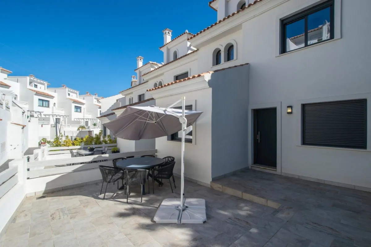 3200c7a1-1049-4f0b-8223-98bb9267a683