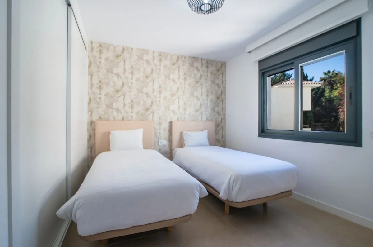 a5b02646-6ca1-4547-b401-51cd11bd00f5