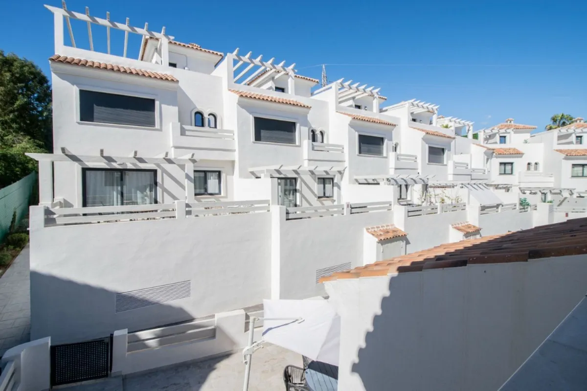 cb7b1fd0-3cb6-4915-861f-dc673e7eff2b