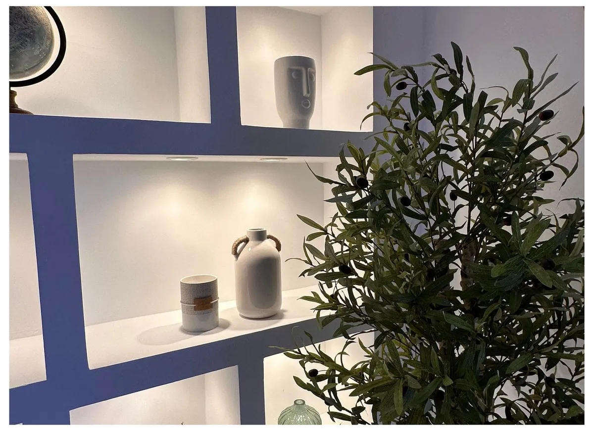 01211197-16a4-4cb8-b951-4e9607d7d252