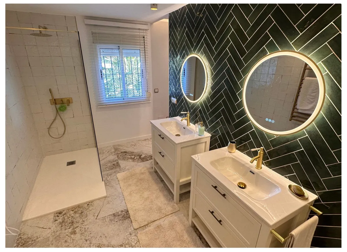 1ed28c4b-55f5-410a-ae45-5e57e2fef4a9