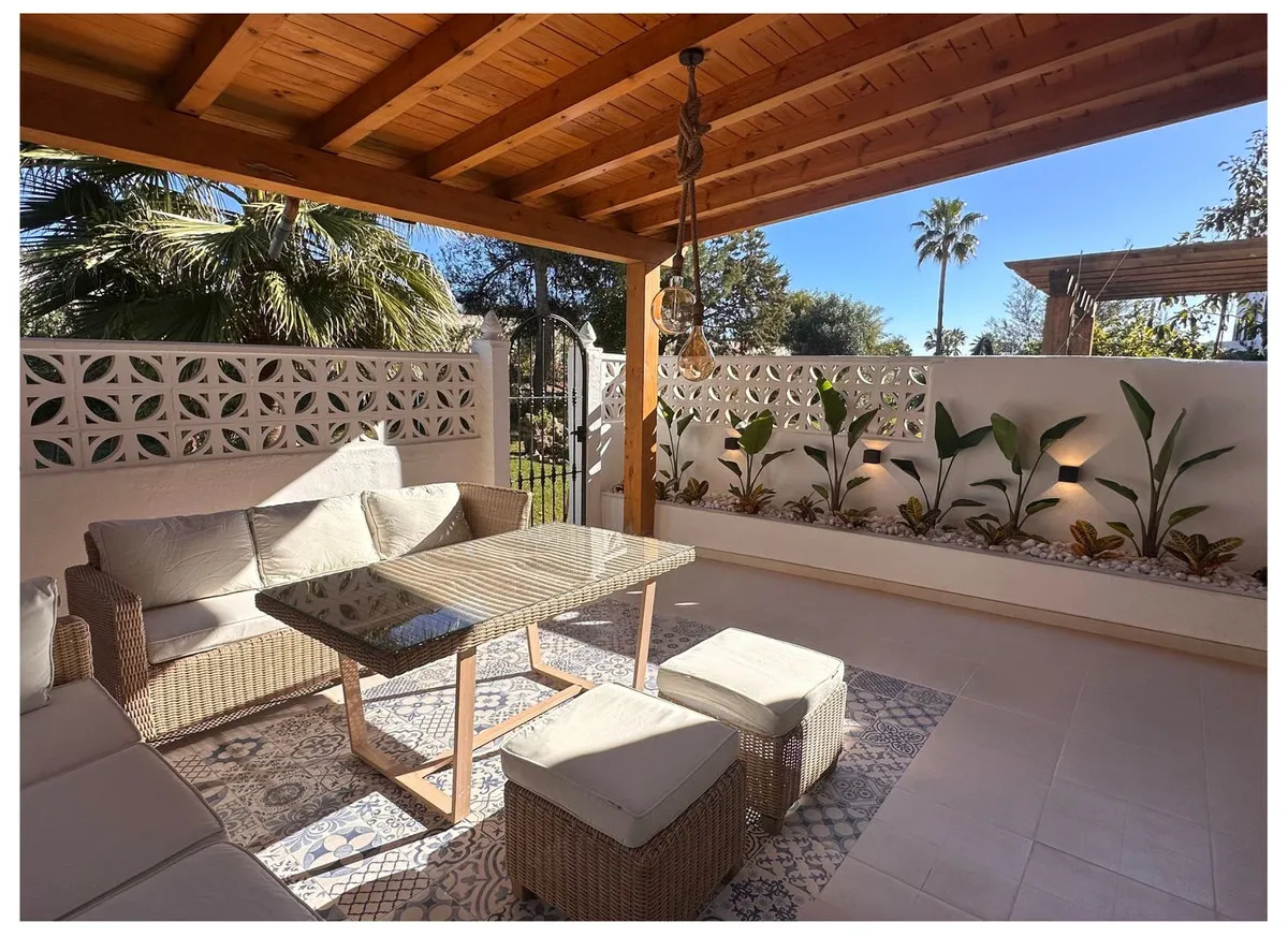 373a5b61-20a7-470b-afcf-2b6abcd91476