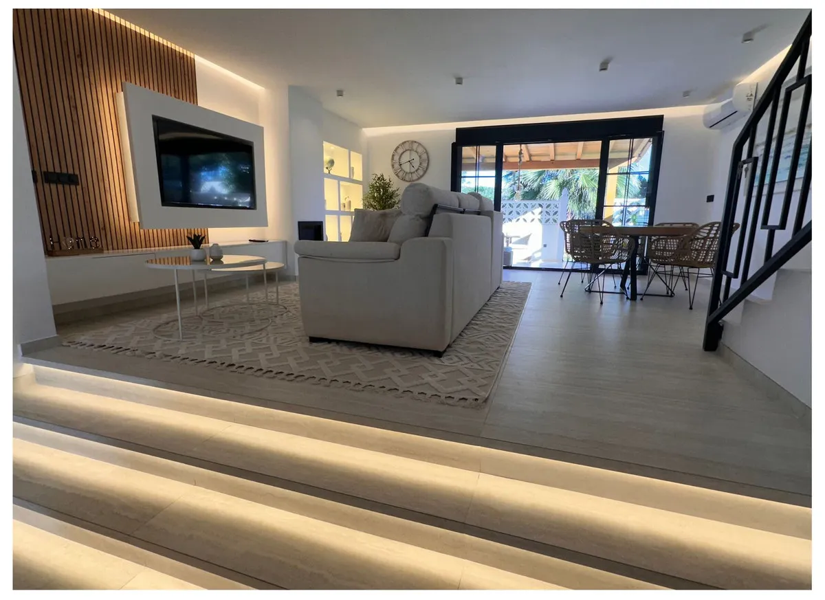 7ee67c23-b465-4a3a-8143-d1d9c8480818