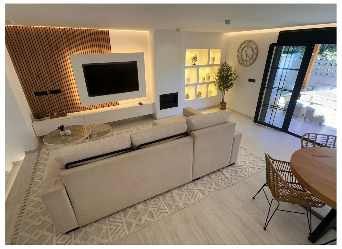 8ec9dda4-72ce-4fb0-8d89-5ca1e747c05a