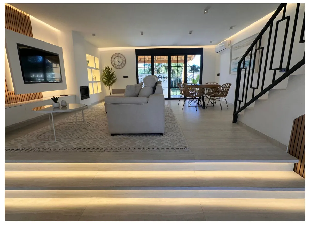 ae64b1ed-8948-499d-8b6e-f1838e9fae62