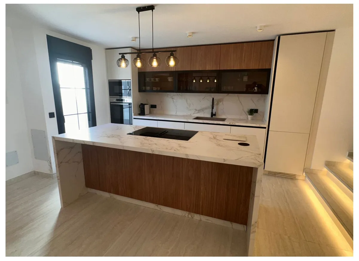 cfe4ef74-fb57-4c6d-a45b-d9a5c9fa4561