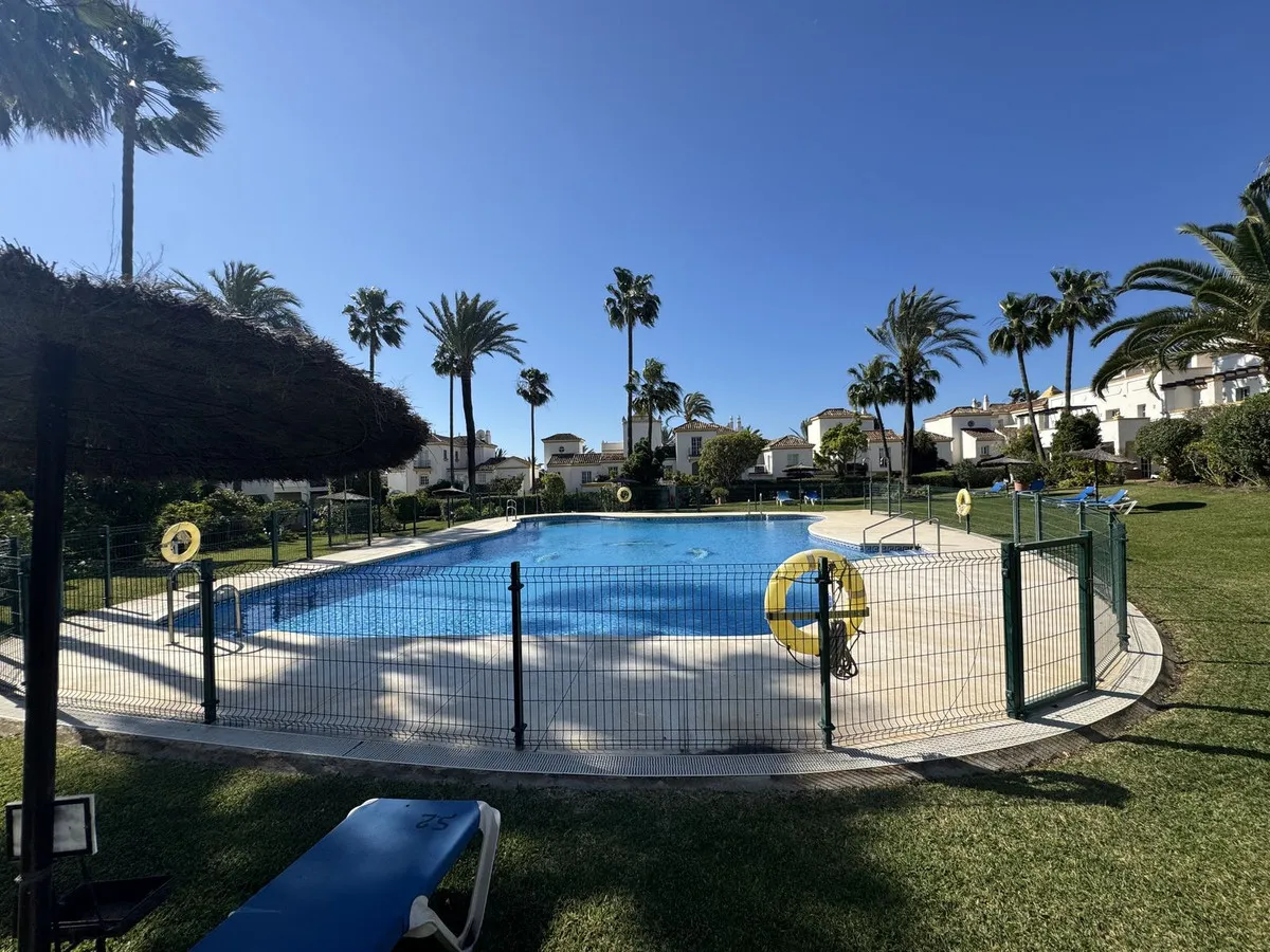 03ee36bc-d487-4404-8cf9-a209a7edd9da