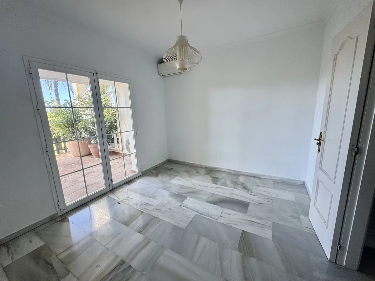 6c719b42-b76e-4679-8918-fb63ac489789