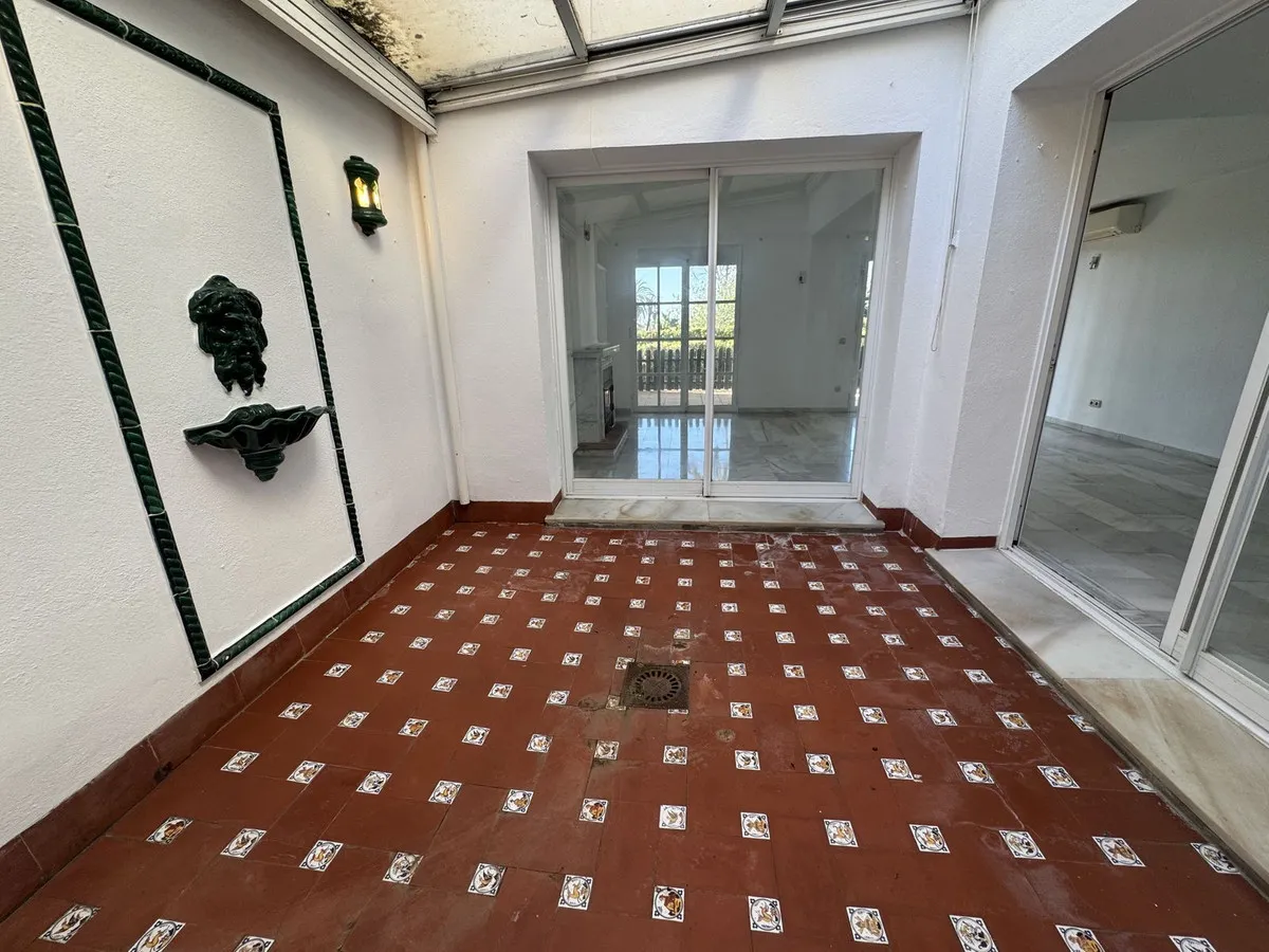 81ffaa3b-4758-4446-b5c2-ae51e3dfd405