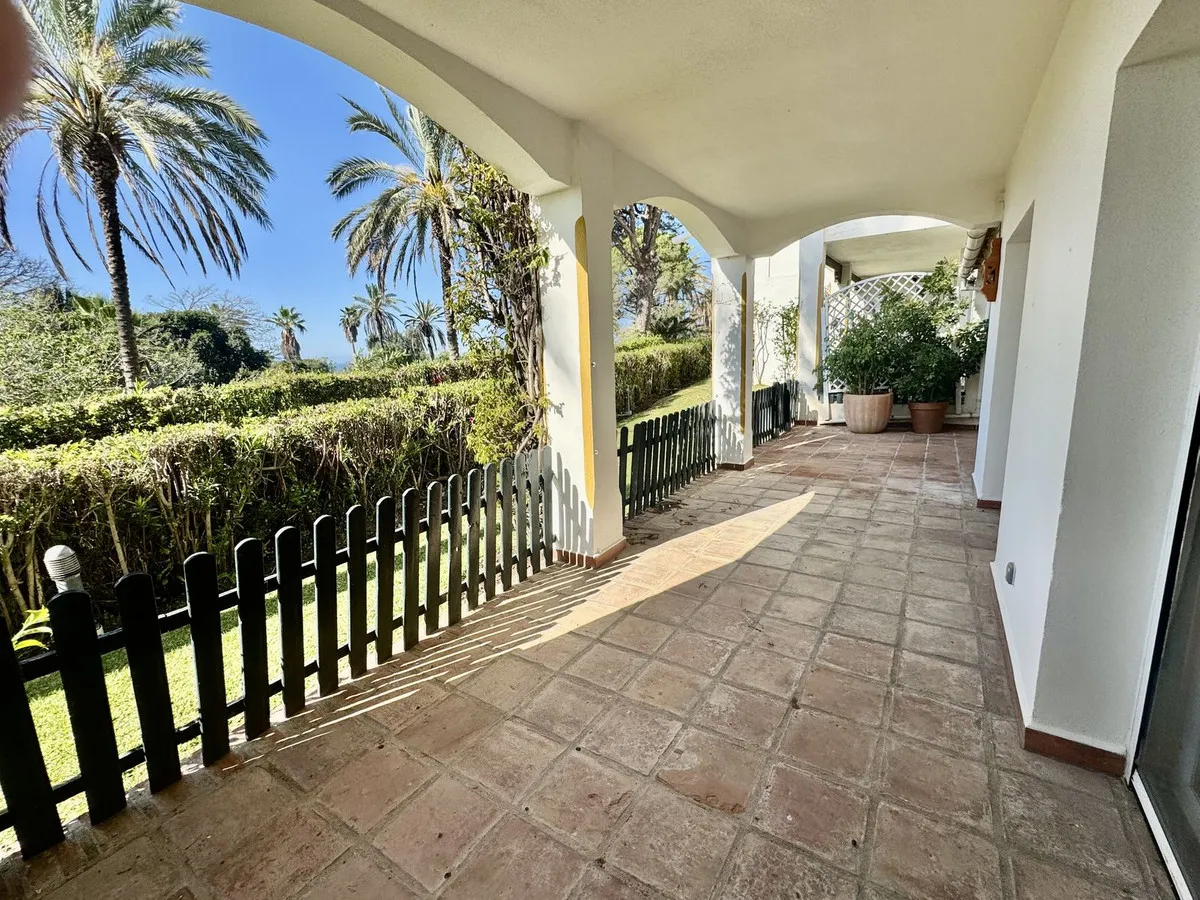 fb0b61ff-6899-4d82-94a3-b2646577b765