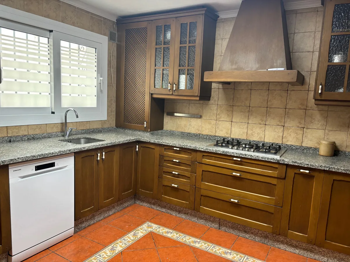 00d985c1-52d2-4f08-92a3-1a97ae358a7f